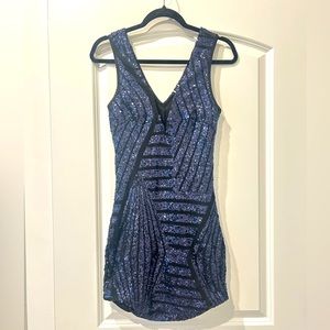 Windsor Blue Sequin Dress Size M